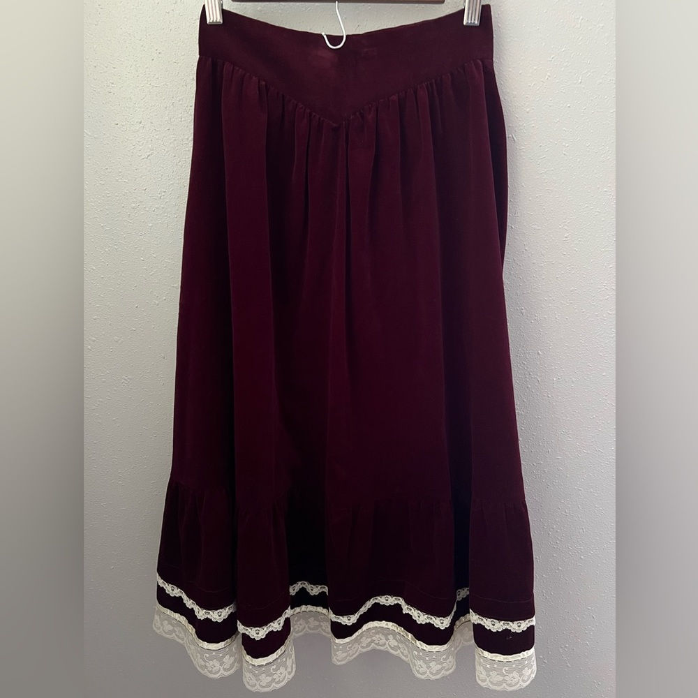 Gunne Sax Jessica McClintock Vintage Skirt Yoke Waist Red Velvet Lace Size 9